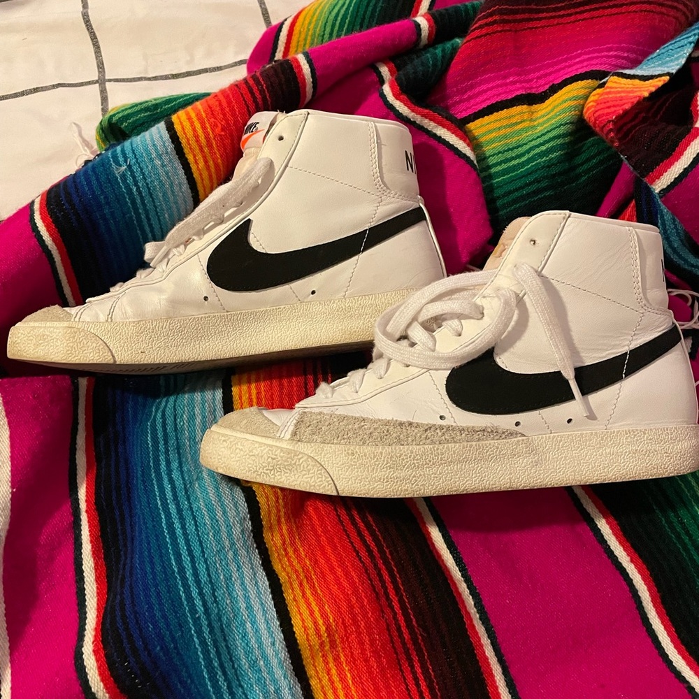 Nike women’s blazer. 8 1/2